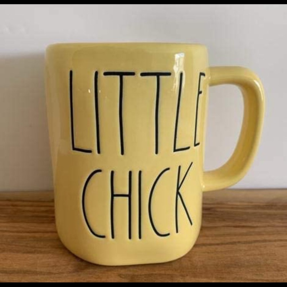 Rae Dunn LITTLE CHICK Yellow Mug, VHTF